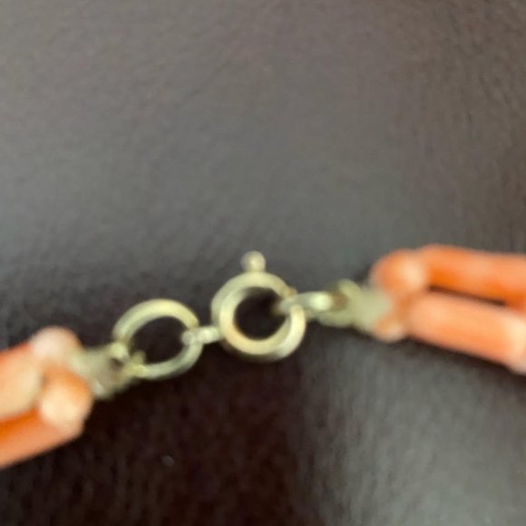 VINTAGE PINK REAL CORAL NECKLACE. - Picture 4 of 4